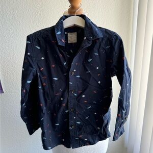 S🚫LD-Pre loved John Lewis (boy) size 6 long sleeves shirt, excellent condition.